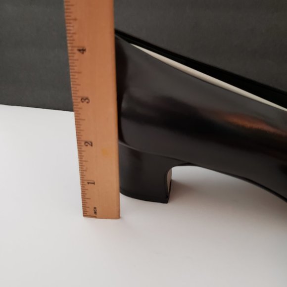 Auditions 10 EEEE Narrow Classy black pumps NEW - Picture 9 of 10